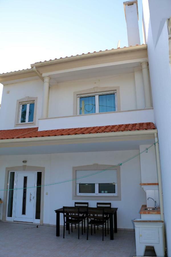 Alice's House Nazare